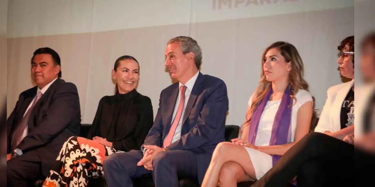 Gobierno de la Ciudad impulsa el empoderamiento femenino con la ponencia “Mujeres líderes”
