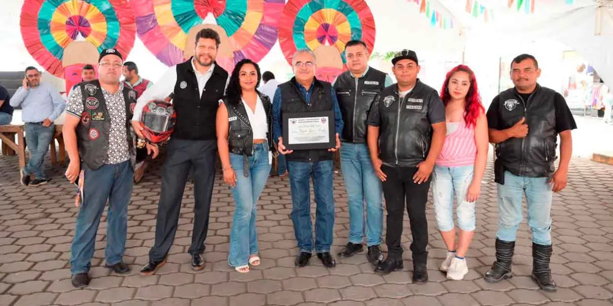 Moto Club Iron Eagles fomenta actividades de integración familiar en Huauchinango