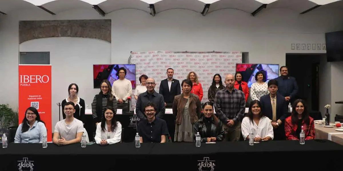 Ibero Puebla celebra talento: 81 estudiantes y egresados reconocidos en certámenes nacionales