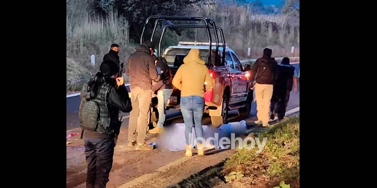 Hallan cuerpo con mensaje amenazante en carretera México-Puebla