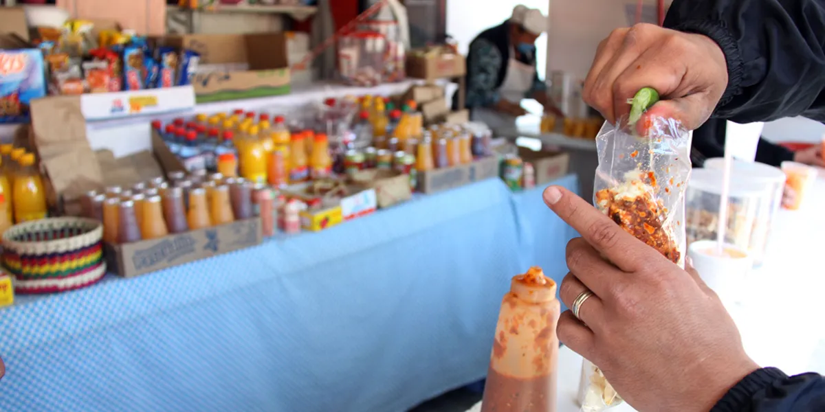 Franquicias en escuelas de Puebla se adaptan a nueva norma de alimentos saludables