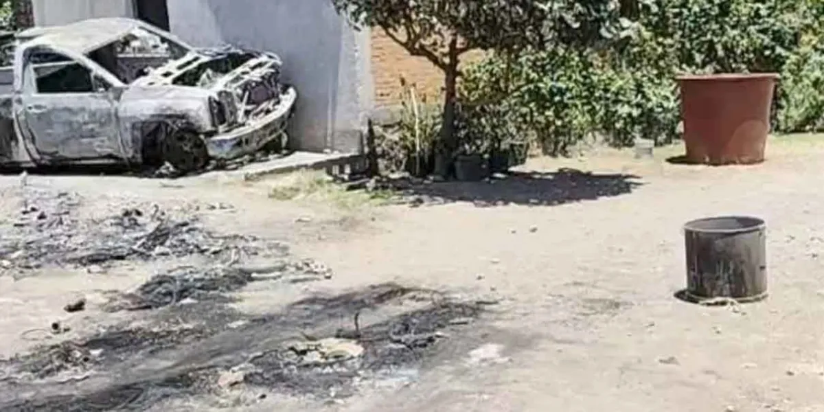 La Sabana en llamas: comunidad quema casa tras crimen que conmocionó Atlixco