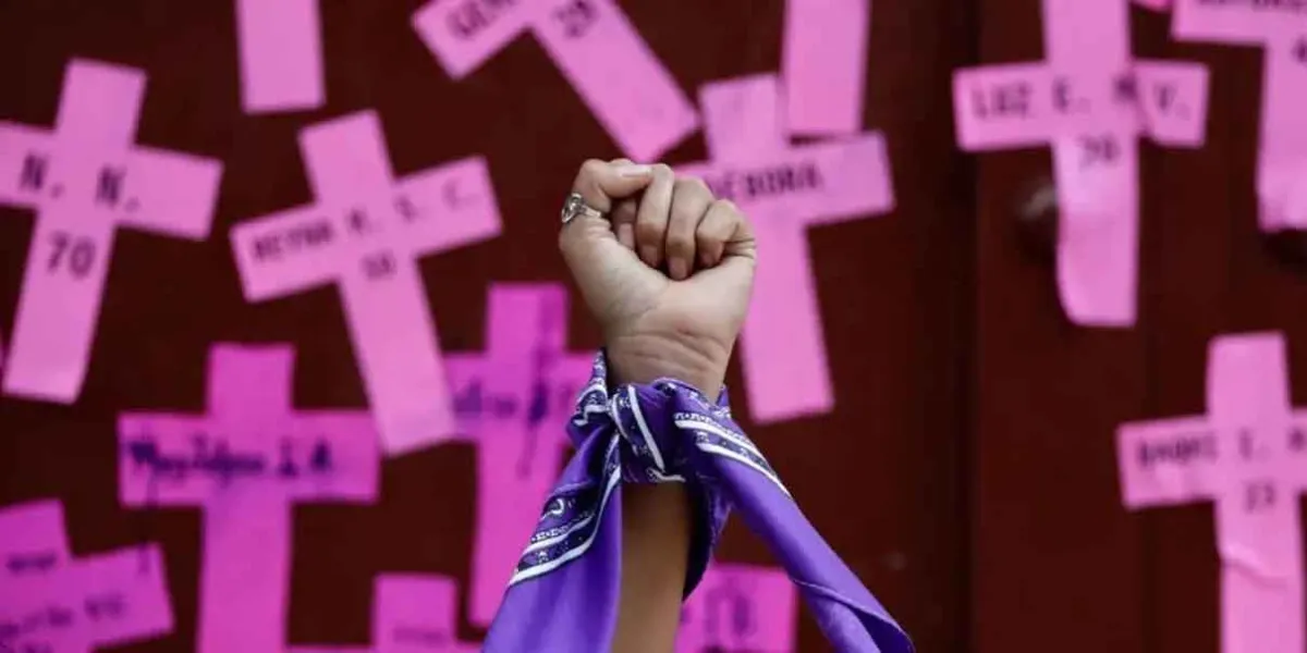 Descartan "congelamiento" de leyes de feminicidio y motocicletas en Puebla