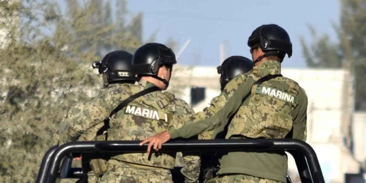 Dos Marinos llegan a Seguridad Municipal; dan de baja a 8 uniformados