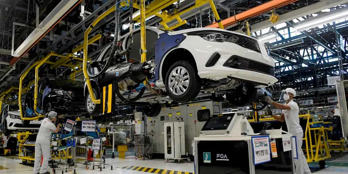 Incertidumbre arancelaria frena expansión de empresas autopartes en Puebla: Canacintra