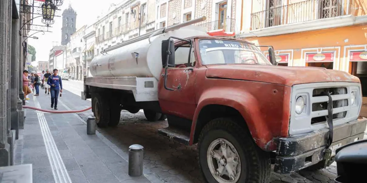 Urge frenar el “huachicoleo del agua” en colonias de la capital