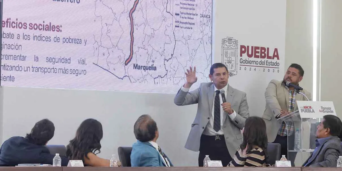Gobierno de Puebla evalúa destino de espacios públicos en desuso