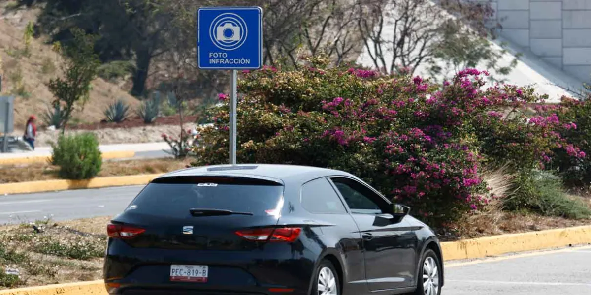 Puebla aplicará fotomultas a vehículos con placas foráneas a partir del segundo semestre de 2025