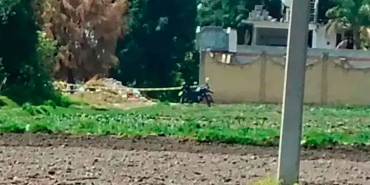 Hombre se quita la vida dentro del panteón de Hueyatzacoalco, Texmelucan