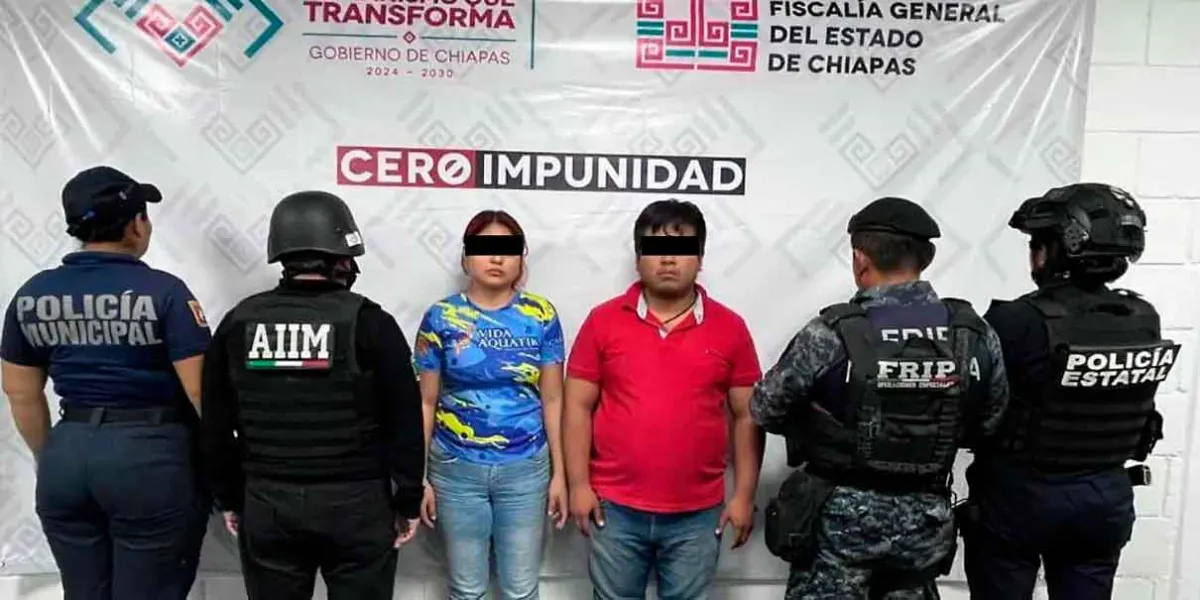 VIDEO. Vecinos rescatan a niña que era golpeada brutal y continuamente por madre y padrastro en Chiapas