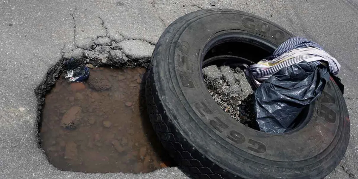Baches en Puebla aumentan 500%, alerta Colegio de Ingenieros Civiles