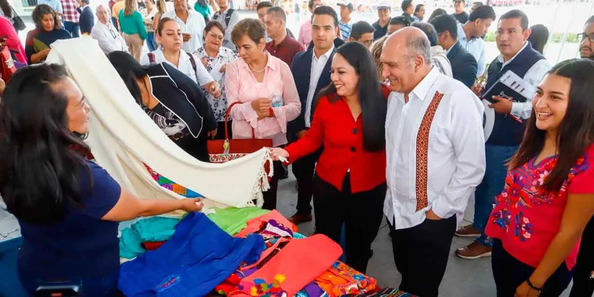 La jornada reunió a 34 empresas con ofertas laborales para las y los habitantes de San Pedro Cholula y la región