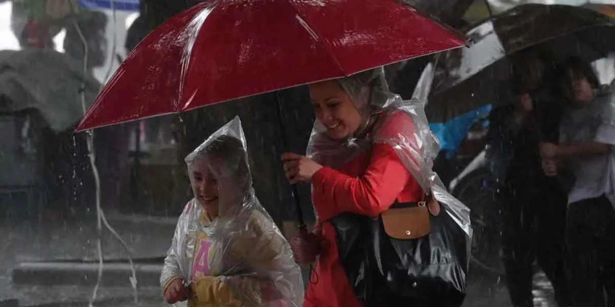 Se extendió la suspensión de clases a la Sierra Norte y Valle de Serdán por la tormenta tropical “Erick”
