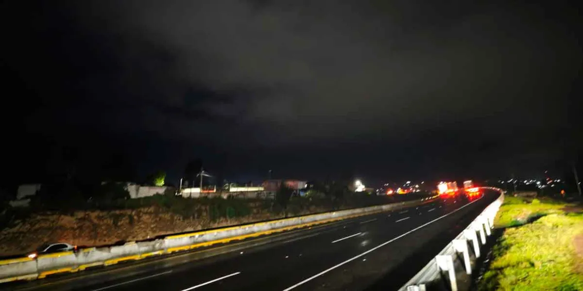 Ejidatarios de Tlahuapan liberan la autopista México-Puebla