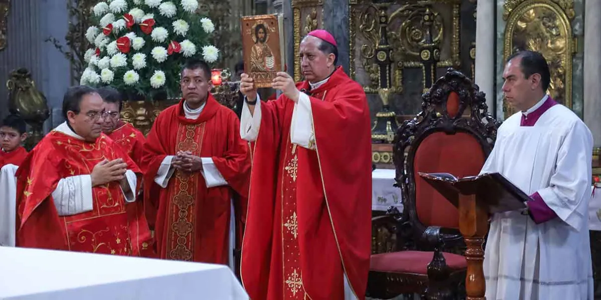 Obispo auxiliar de Puebla llama a mantener la esperanza y orar por la paz