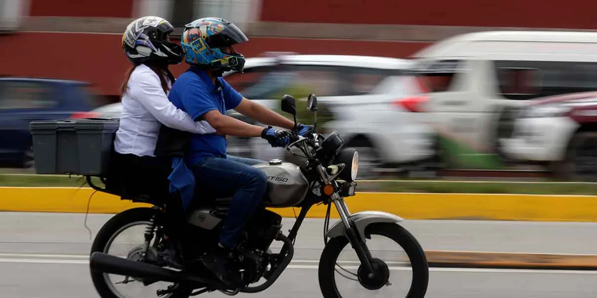Coparmex Puebla urge regular tránsito de motocicletas ante alza delictiva