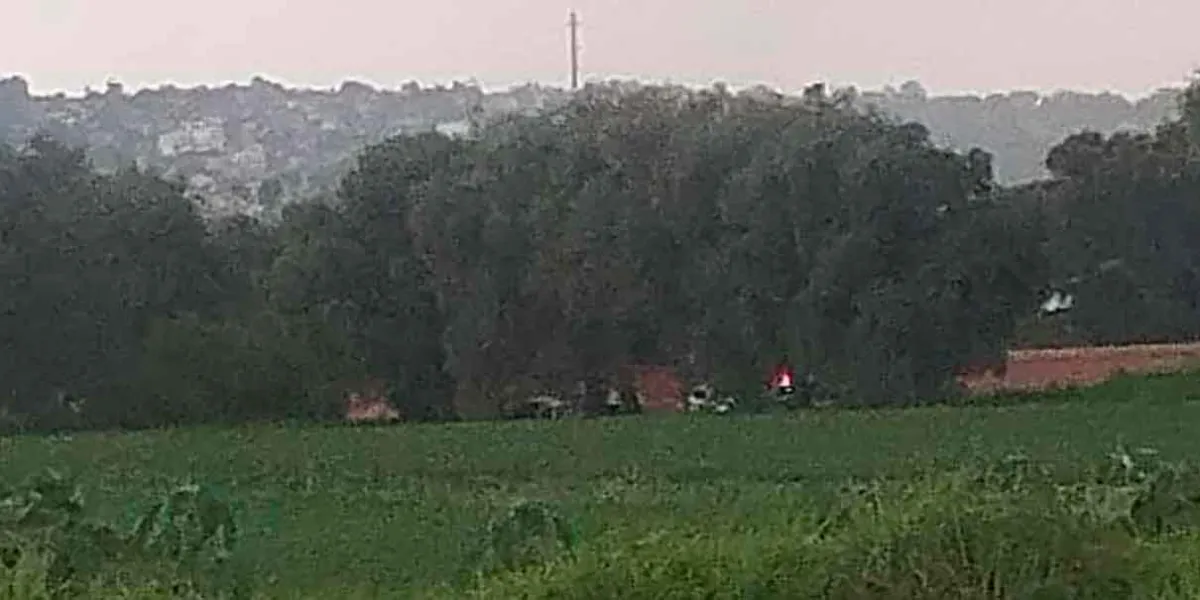 Hallan cadáver con huellas de violencia dentro de un auto en Huejotzingo