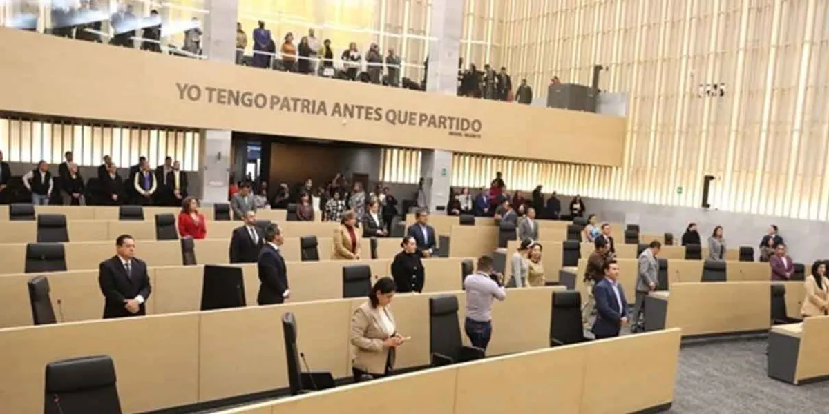 Congreso de Puebla aplaza reforma sobre el fuero por presión ciudadana