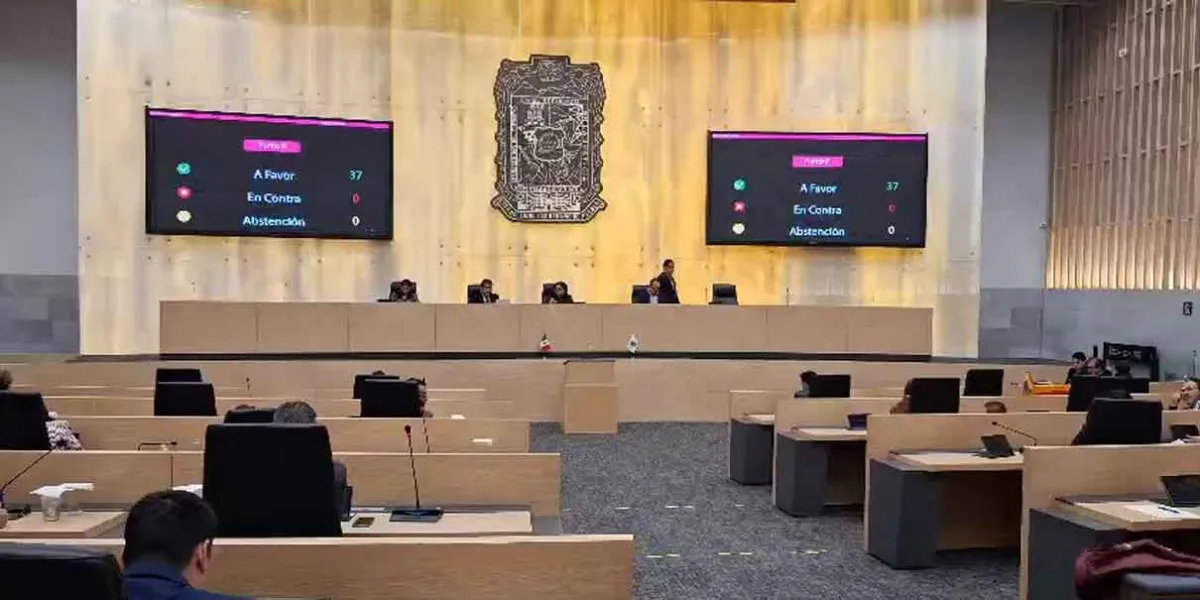 Congreso de Puebla aprueba más iniciativas de diputados que del gobernador