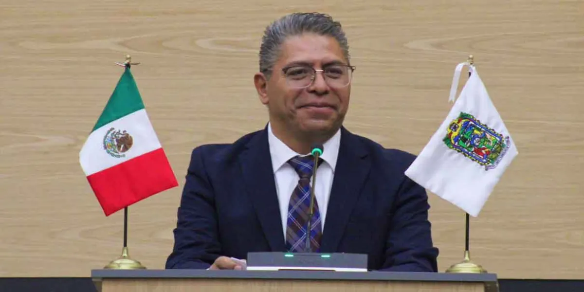 PAN niega cambio en coordinación legislativa; Marcos Castro sigue al frente