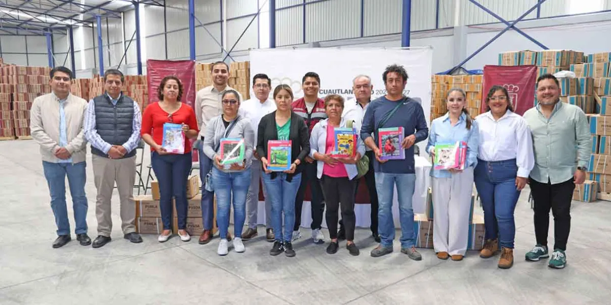 Cuautlancingo se consolida como referente educativo en Puebla con distribución de libros de texto gratuitos