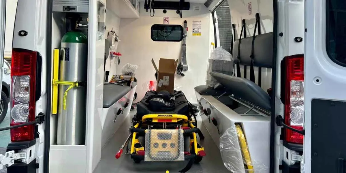 Puebla capital renovará ambulancias y parque vehicular local