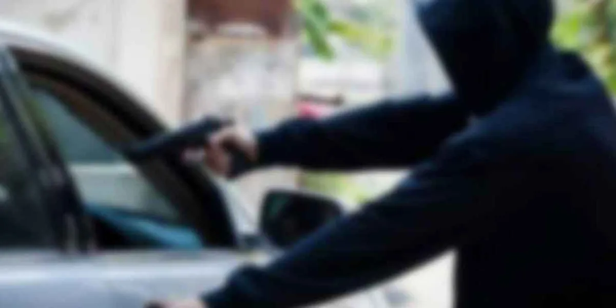 Disminuye robo de autos asegurados en Puebla, pero persiste la violencia