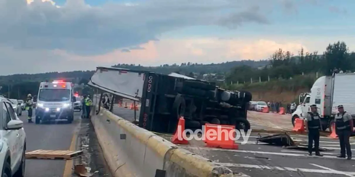 Accidente en la México-Puebla deja un muerto a la altura de Santa Rita Tlahuapan