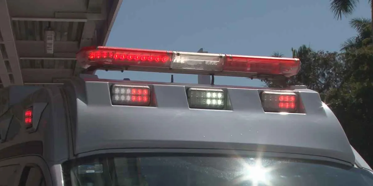 Muere operador de tráiler en volcadura sobre la carretera Izúcar –Acatlán de Osorio