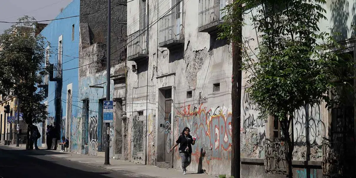 Armenta propone rehabilitar casonas del Centro Histórico a cambio de renta para el gobierno estatal