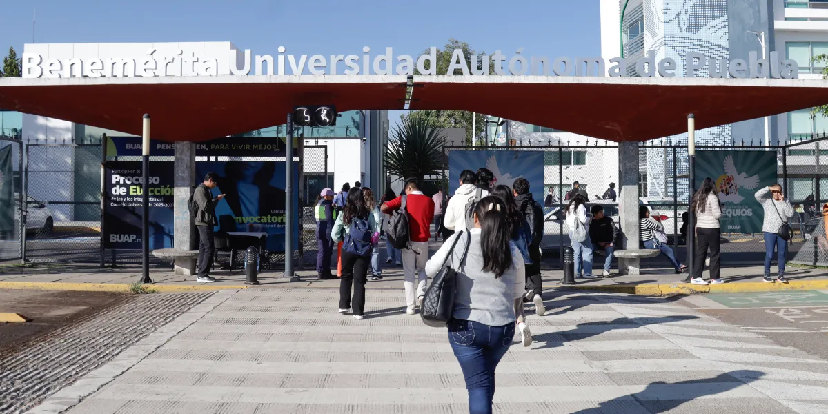 Inician clases en la BUAP; también comenzaron las inscripciones de nuevo ingreso