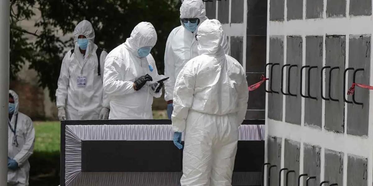 Fiscalía de Puebla informa avances en exhumación de cuerpos en Panteón Municipal