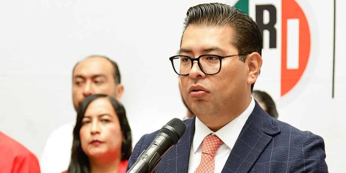 Priistas exigen renuncia total de Néstor Camarillo