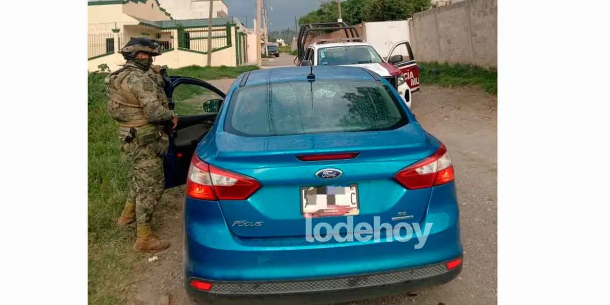 Policía y Marina frustran robo por compra de vehículo en redes sociales en Santa María Moyotzingo
