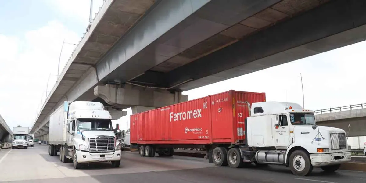 Incontenibles los asaltos a transportistas y conductores en la autopista México-Puebla