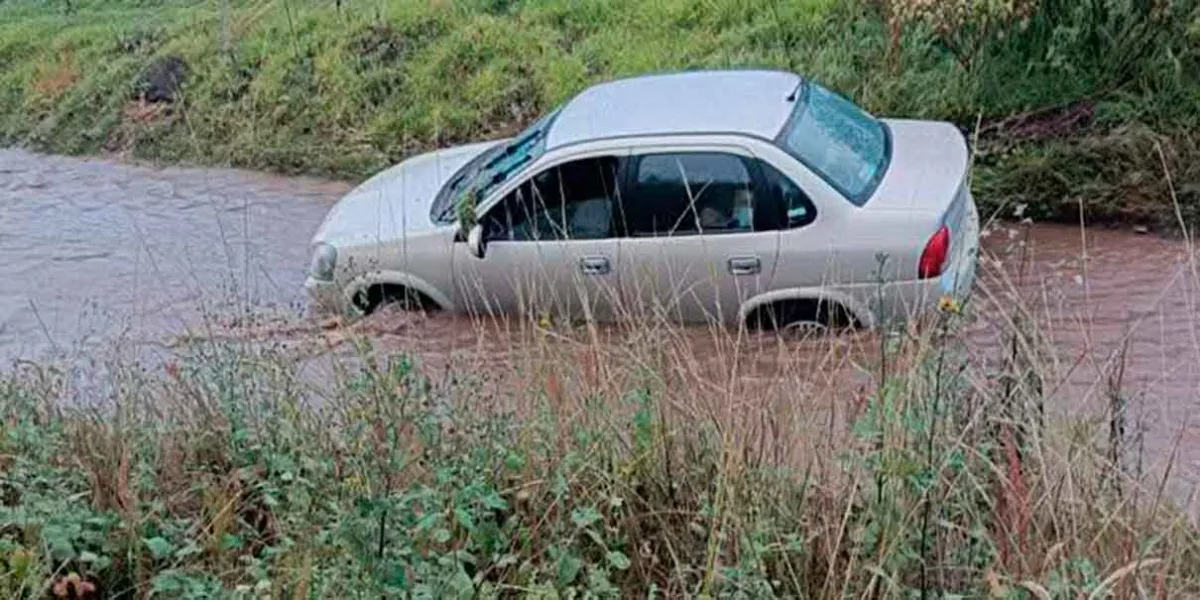 Hallan cuerpo en avanzado estado de putrefacción en canal El Riego, Altepexi
