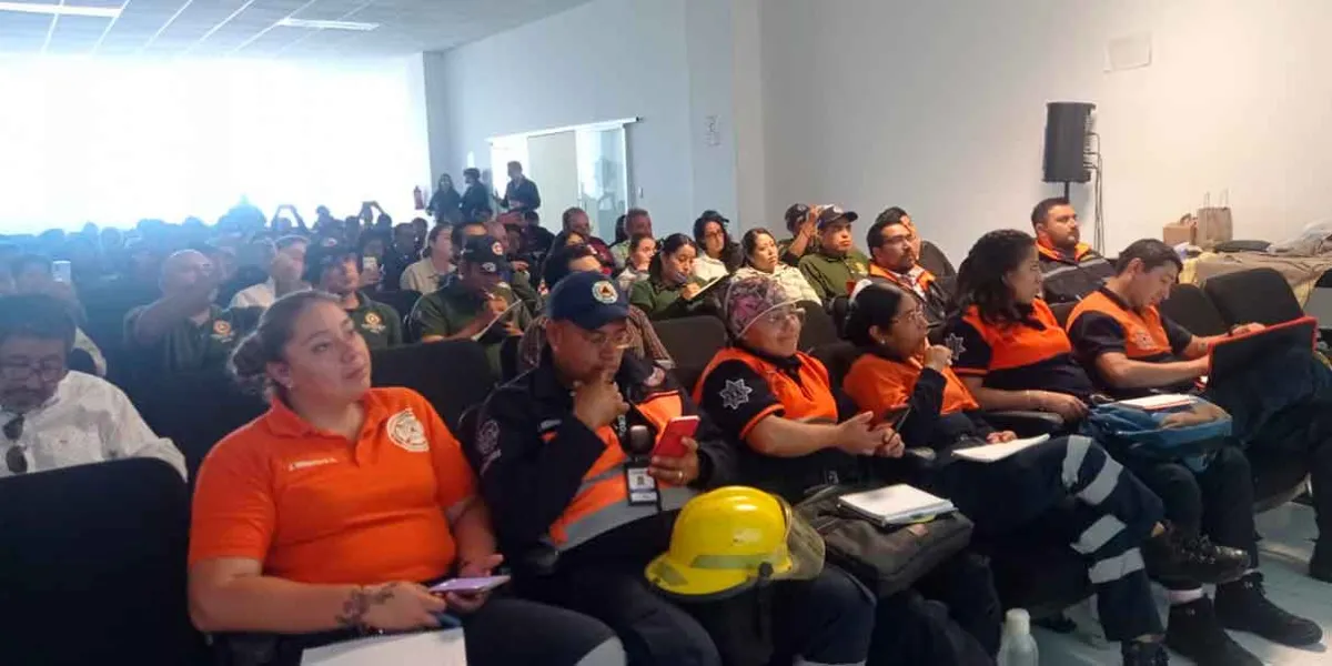 CICEPAC capacita a Protección Civil en revisión de daños post sismo en Puebla