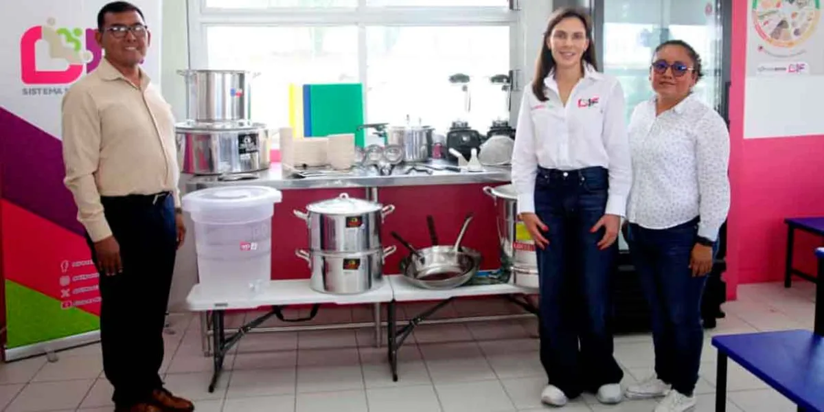 MariElise Budib inauguró desayunador en Secundaria Técnica 112