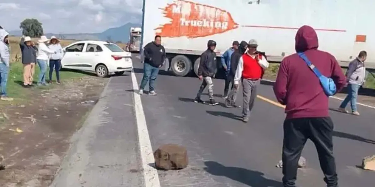 Habitantes de Aljojuca lograron obra carretera al bloquear el paso El Seco–Esperanza