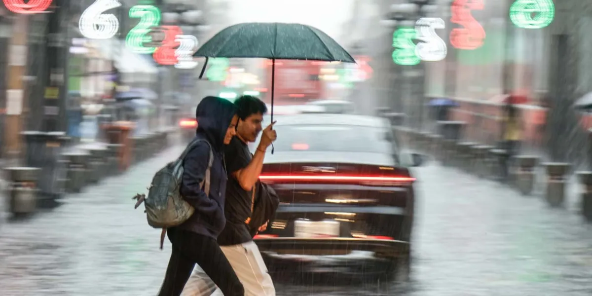 Habrá lluvias y tormenta eléctrica durante fiestas patrias en Puebla