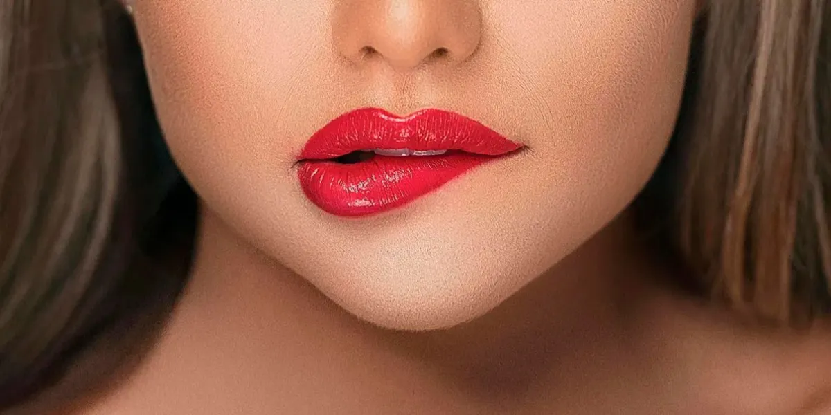 Maybelline SuperStay Matte Ink: el pintalabios que no transfiere y está de oferta