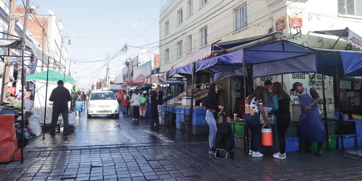 Fuerza 2000 exige reforzar seguridad en el Mercado 5 de Mayo en Puebla