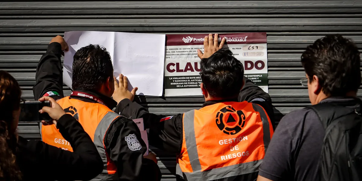 Clausuran dos tiendas mayoristas en el Centro Histórico de Puebla