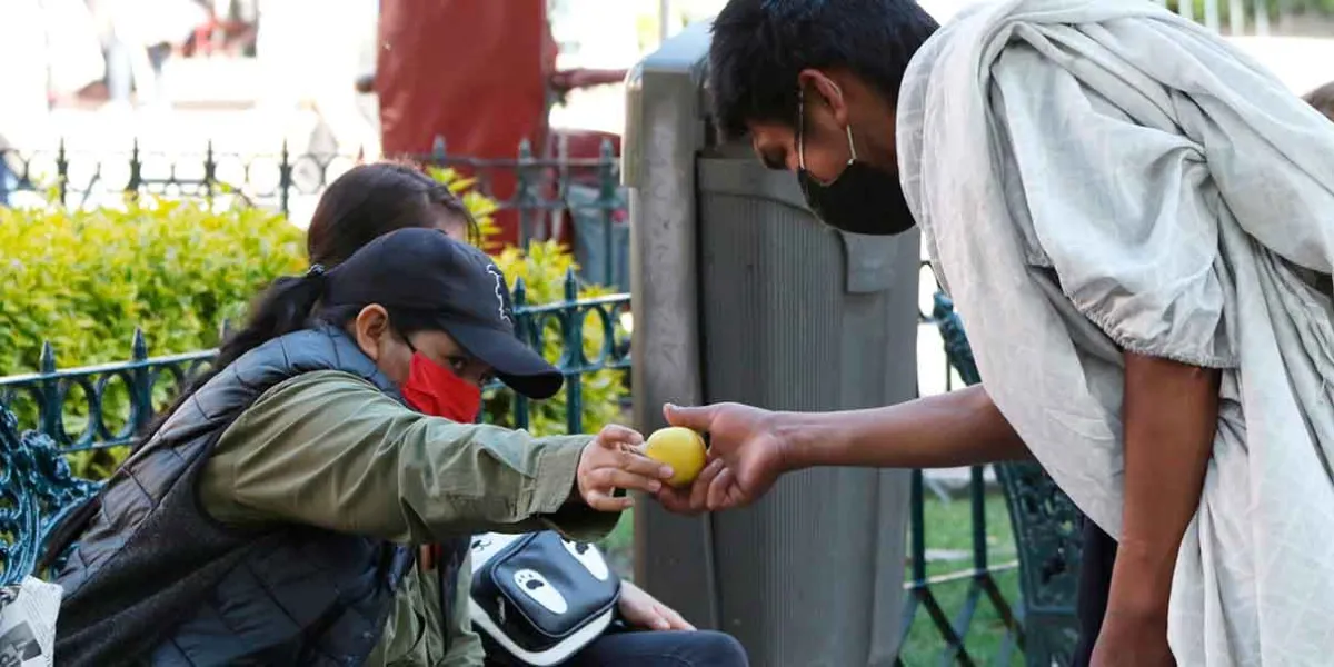 Puebla reduce la pobreza laboral y se ubica entre las ciudades con mayor mejoría en México