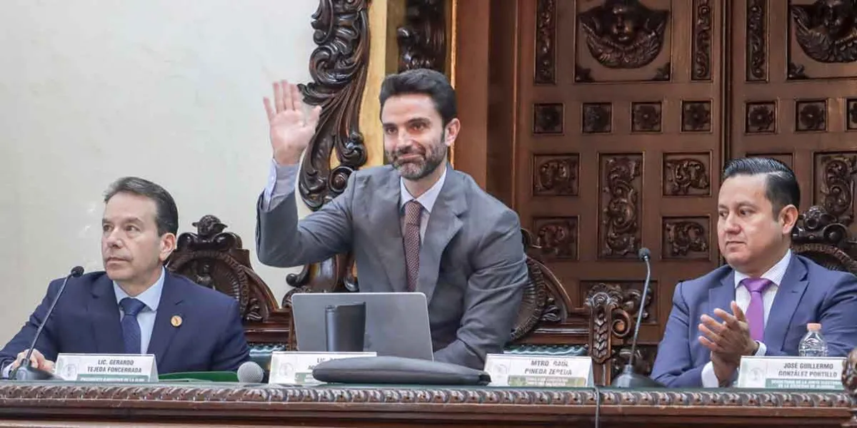 Rodrigo Abdala asegura que apoyos a estudiantes en Puebla no buscan lealtad política