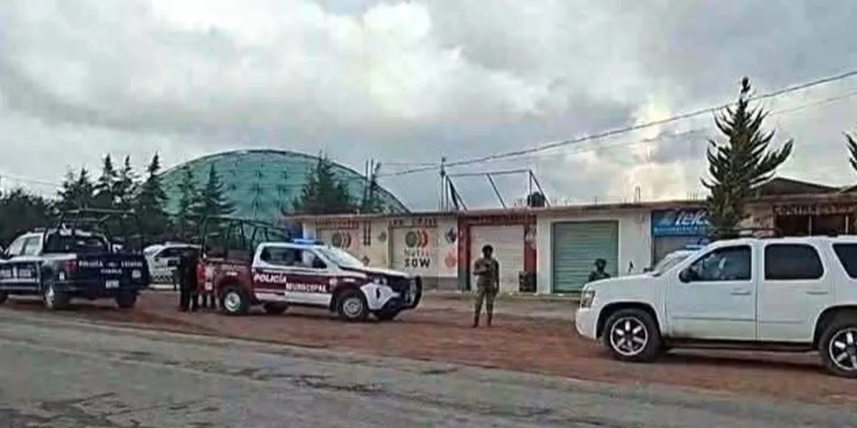 Sicarios ejecutaron a “El Vidrios” y “El Vaquero” en carretera de Zacatlán