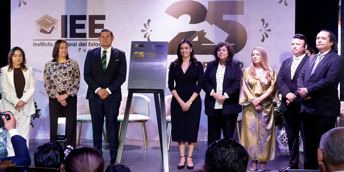 IEE cumple 25 años en Puebla: Armenta resalta avances en democracia y liderazgo femenino