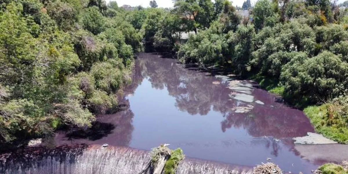 Avanza limpieza del río Atoyac en 10 de 22 municipios que arrojan desechos