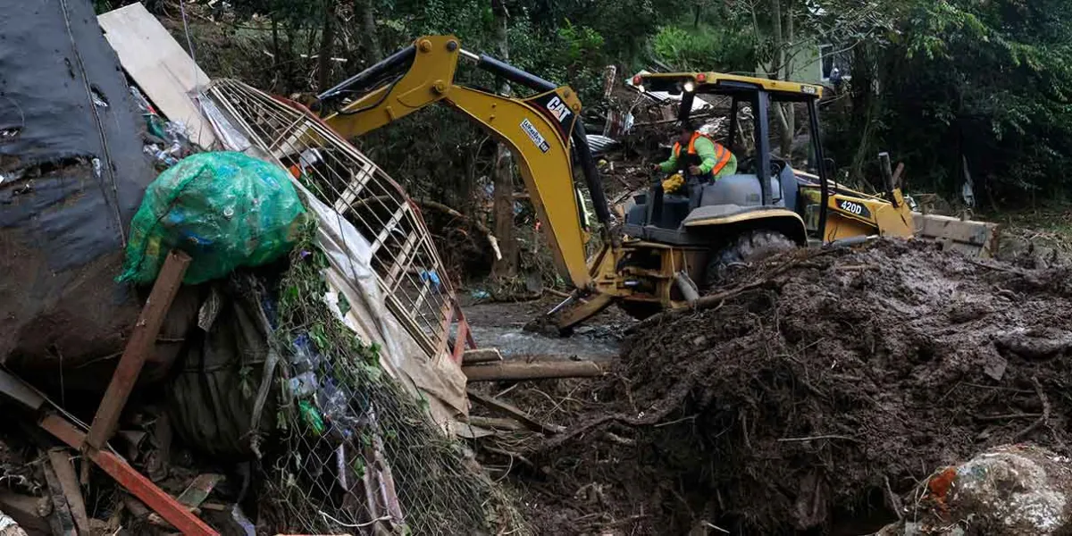 Puebla se moviliza para atender damnificados en la Sierra Norte
