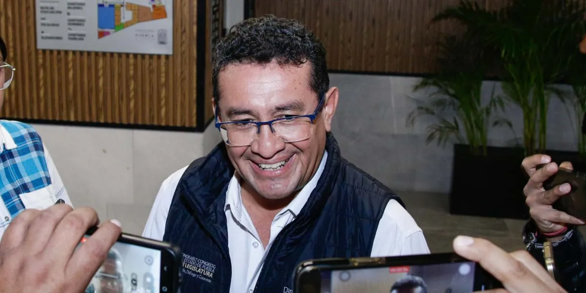 El nuevo presidente del Congreso prometió "diálogo" a fracciones legislativas